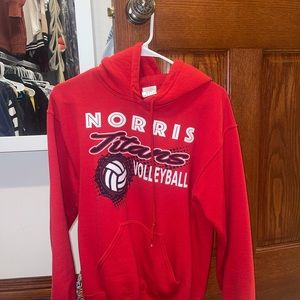 GILDAN red hoodie